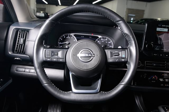 Used 2024 Nissan Pathfinder SL w/ SL Premium Package image 7