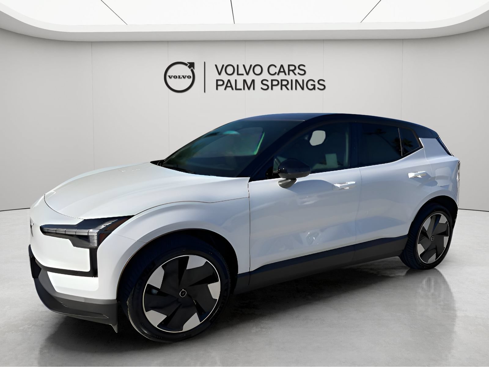 New 2026 Volvo EX30 Plus w/ Protection Package Premier AWD/4WD image 4