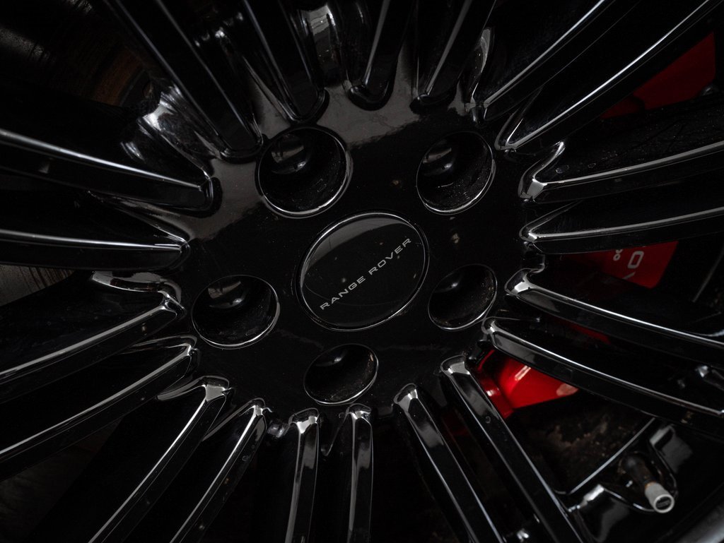 New 2026 Land Rover Range Rover SV image 8