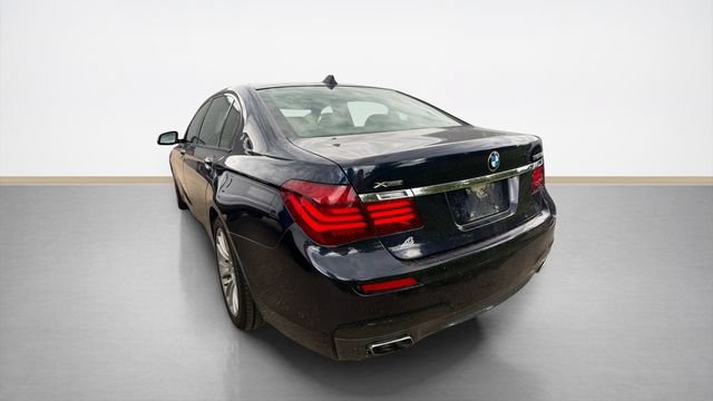 Used 2018 BMW ALPINA B7 xDrive AWD/4WD image 4