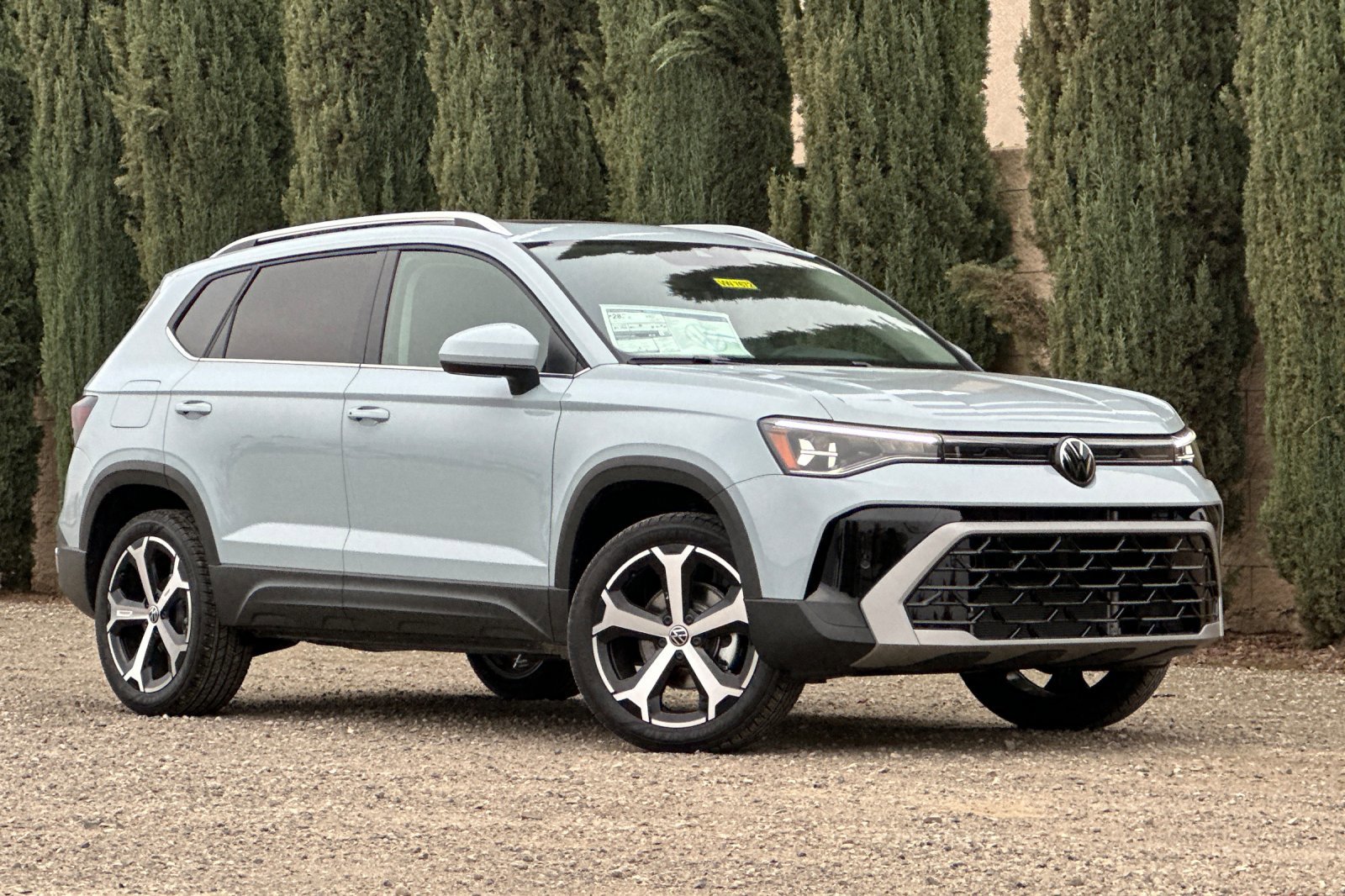 New 2026 Volkswagen Taos SEL image 2