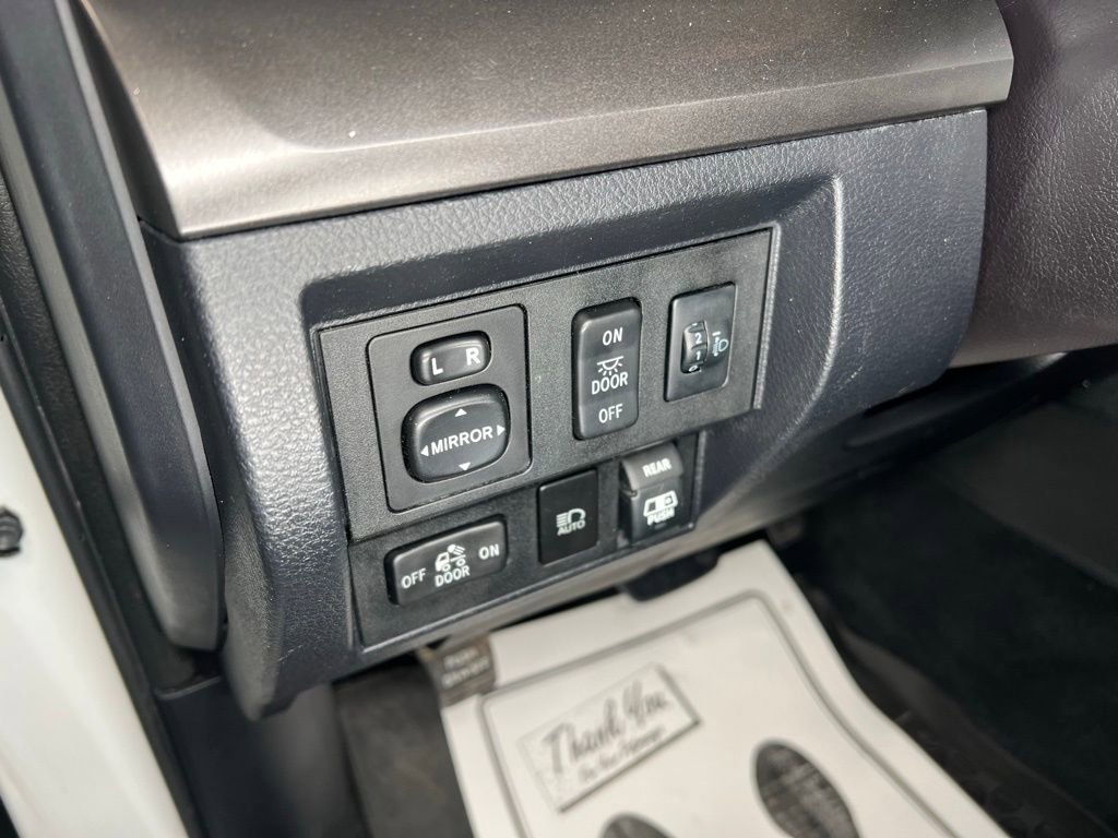 Used 2018 Toyota Tundra SR5 image 13