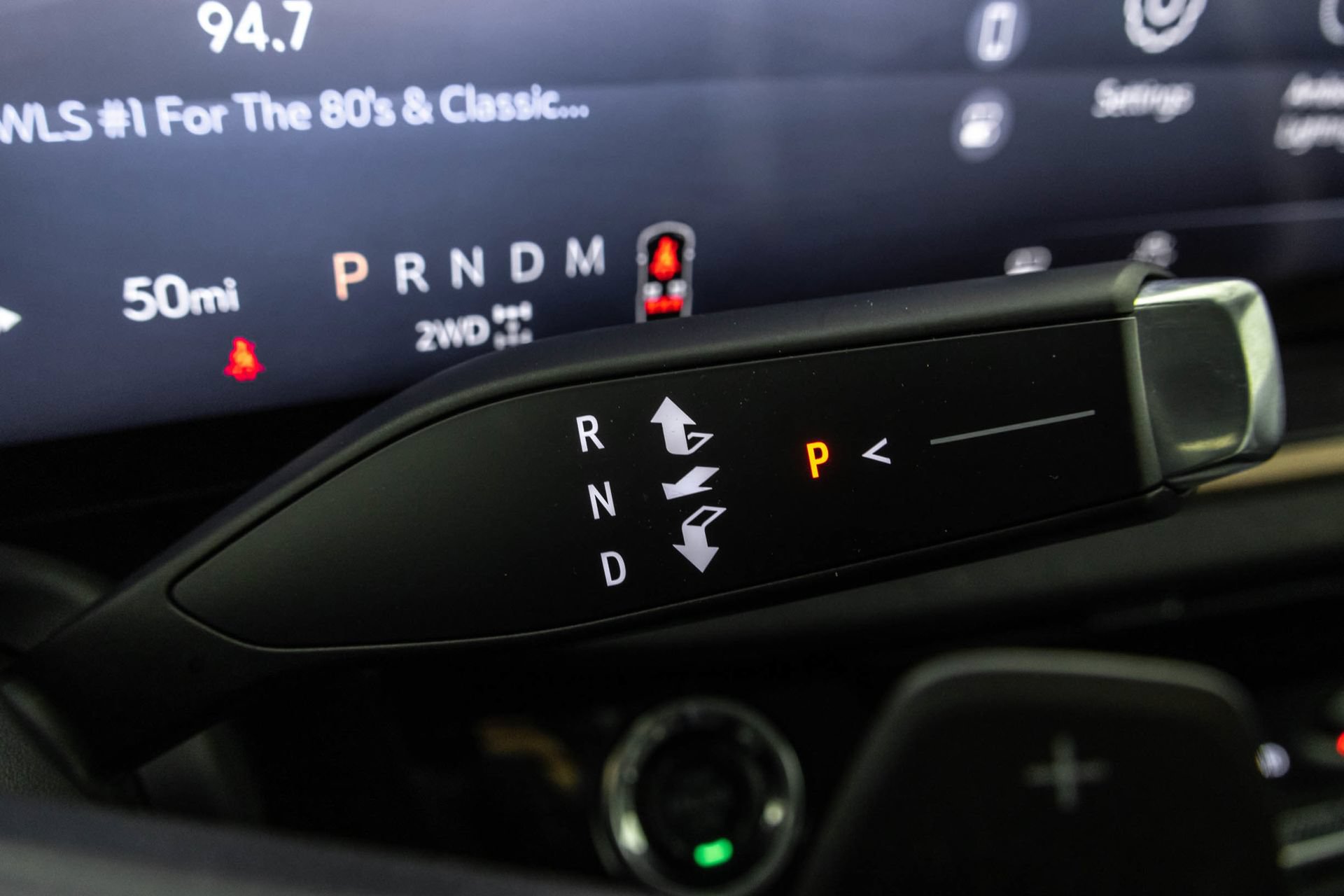Used 2025 Buick Envision Sport Touring AWD/4WD image 32