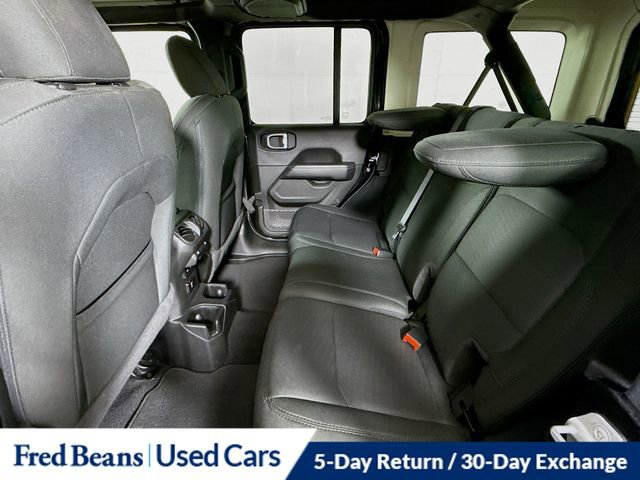 Used 2022 Jeep Wrangler Unlimited Sahara w/ Cold Weather Group image 26