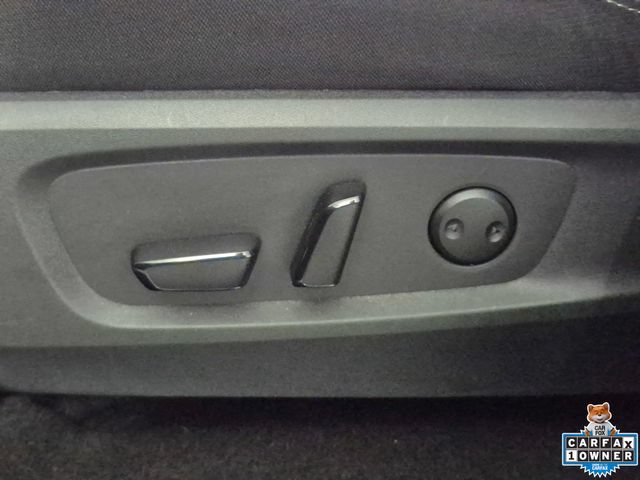 Used 2025 Nissan Pathfinder SV AWD/4WD image 17