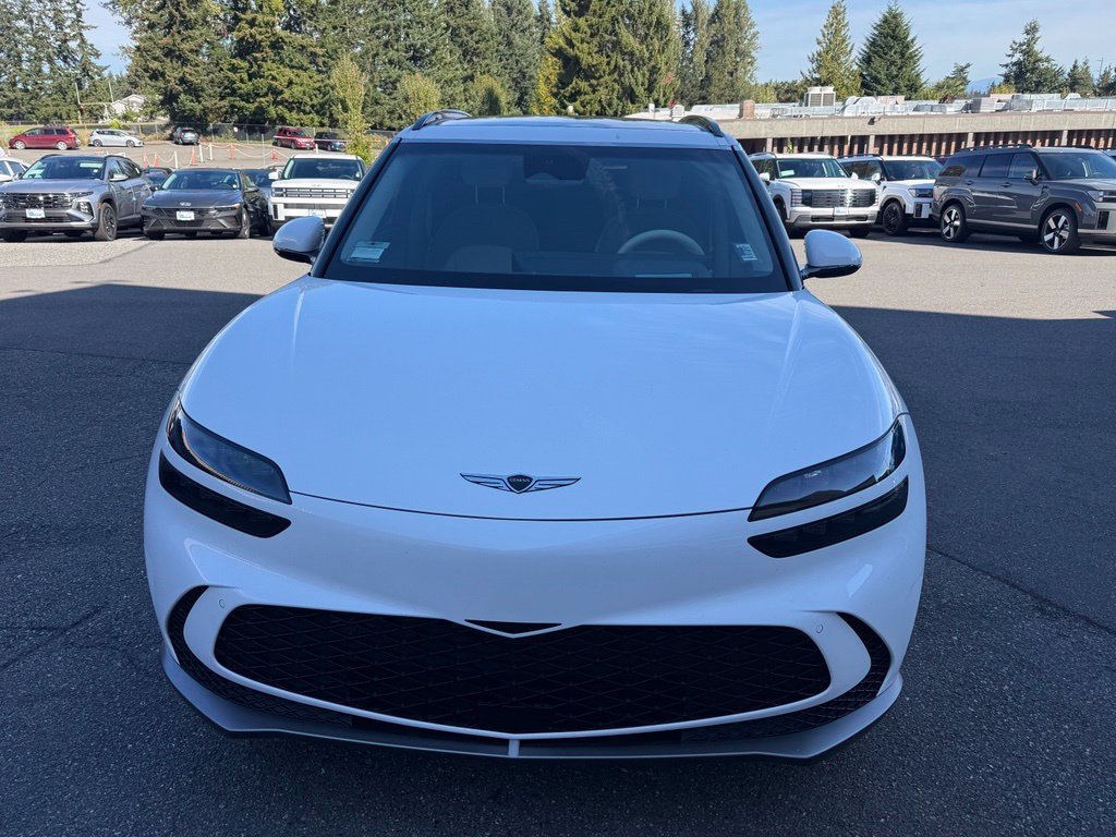 Used 2024 Genesis GV60 RWD w/ Cargo Package image 2