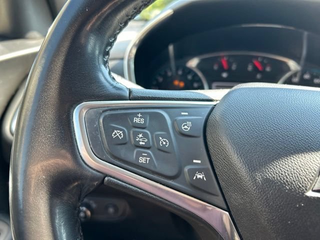 Used 2018 Chevrolet Equinox Premier AWD/4WD image 16