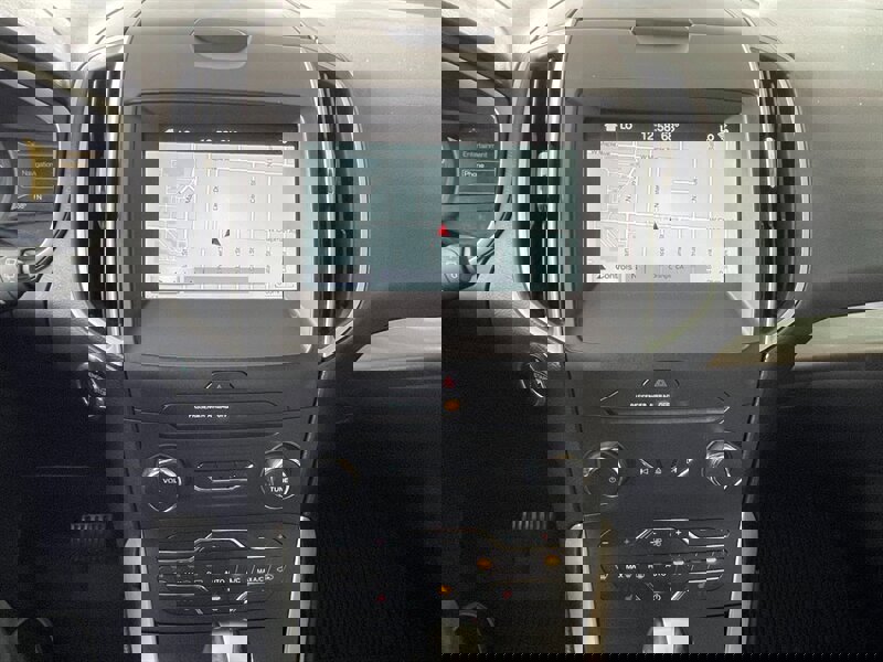 Used 2018 Ford Edge SEL w/ Equipment Group 201A image 31