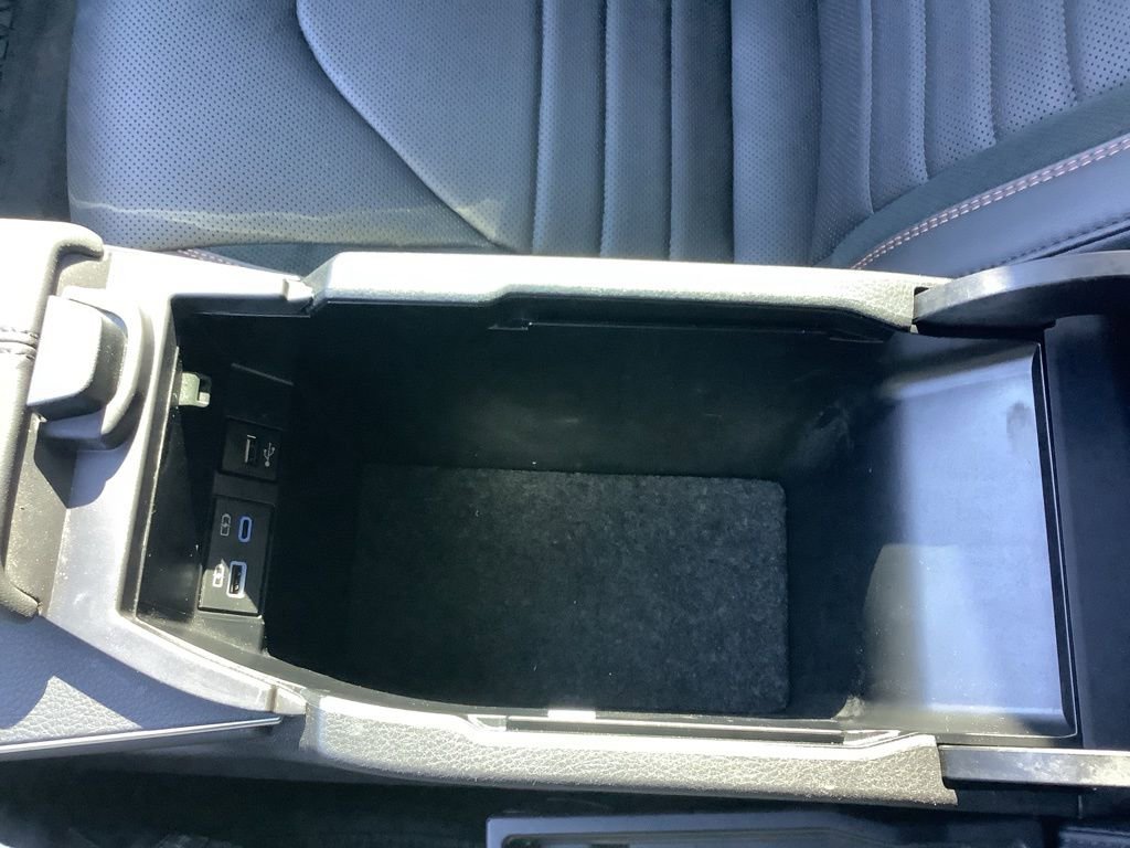 Used 2021 Toyota Avalon XSE image 21