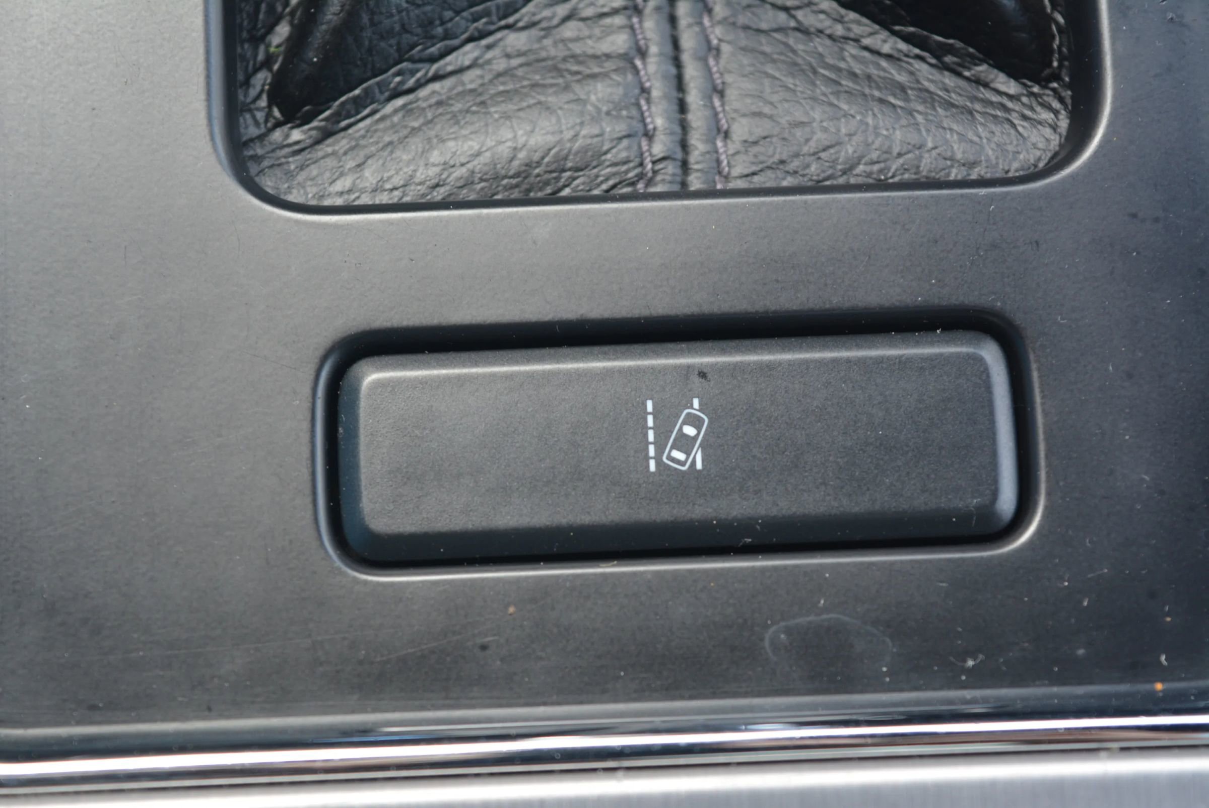 Used 2017 Ford F150 Platinum w/ Technology Package image 29