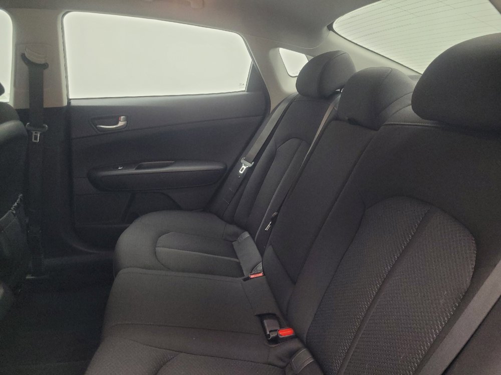 Used 2018 Kia Optima LX FWD image 18