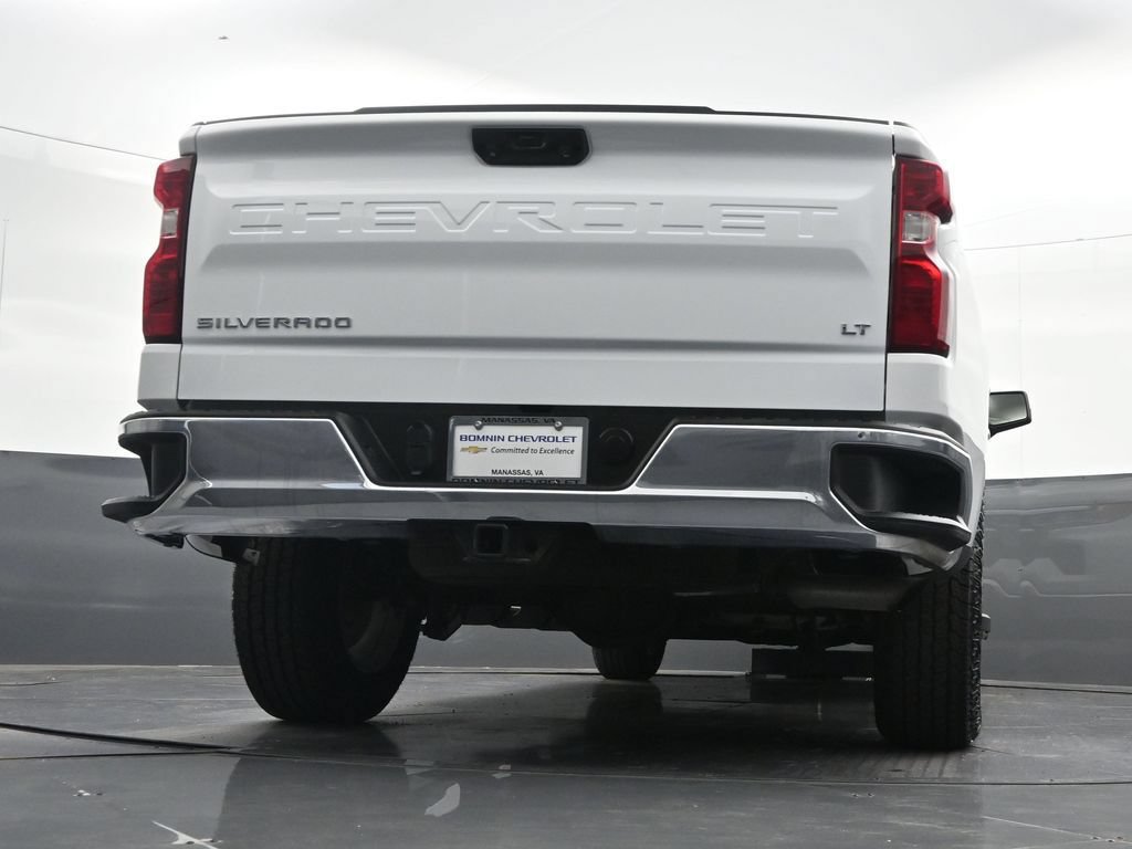 Used 2022 Chevrolet Silverado 1500 LT AWD/4WD image 34