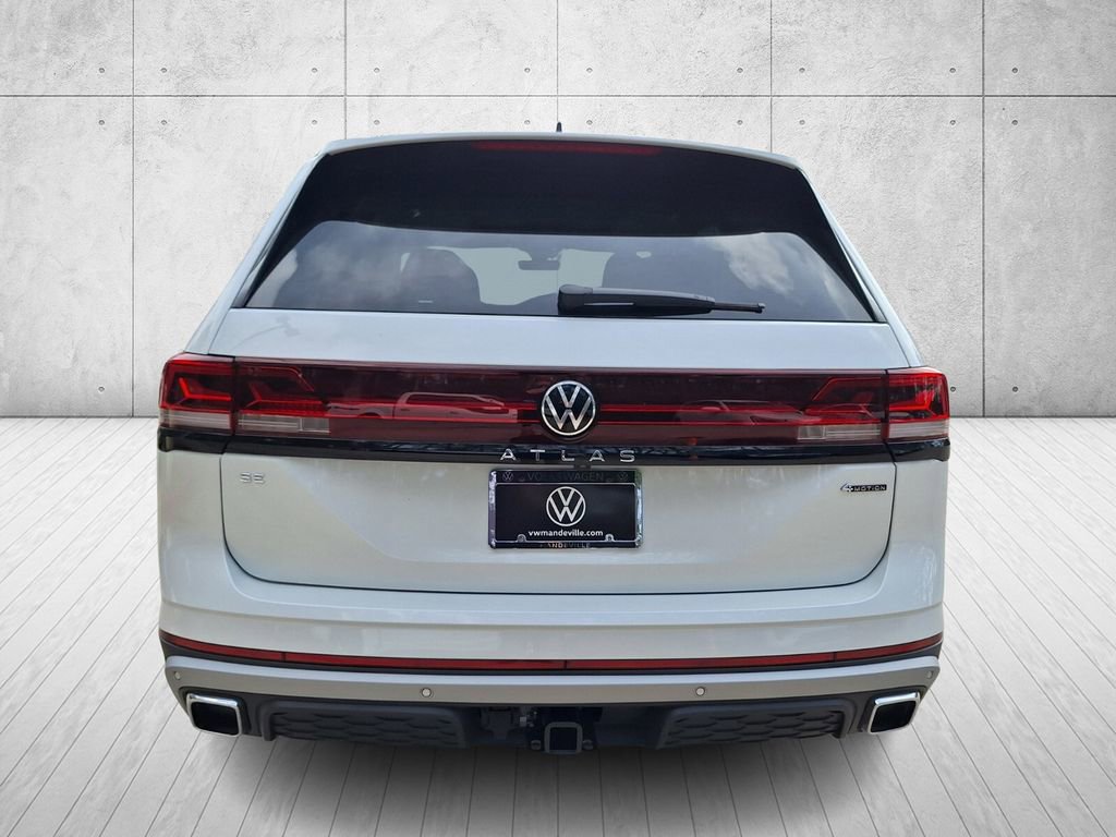 New 2026 Volkswagen Atlas Peak Edition AWD/4WD image 4