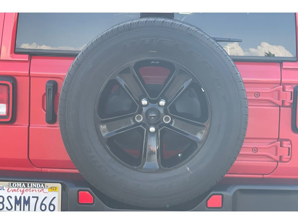 Used 2020 Jeep Wrangler Unlimited Sahara image 45