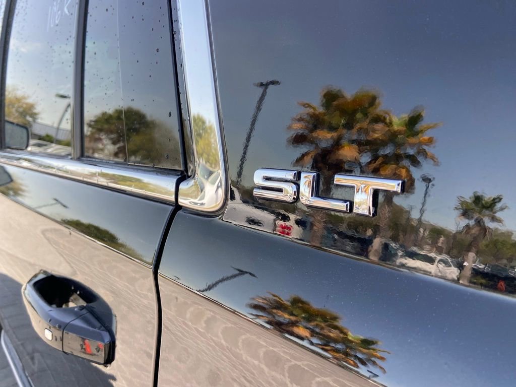 Used 2017 GMC Yukon SLT image 9