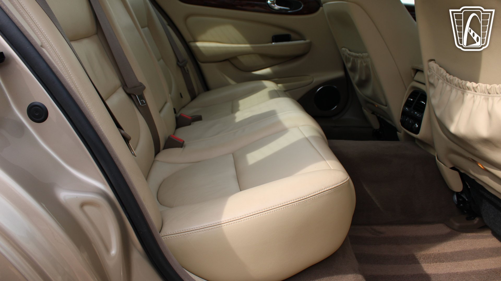 Used 2005 Jaguar XJ8 RWD image 14