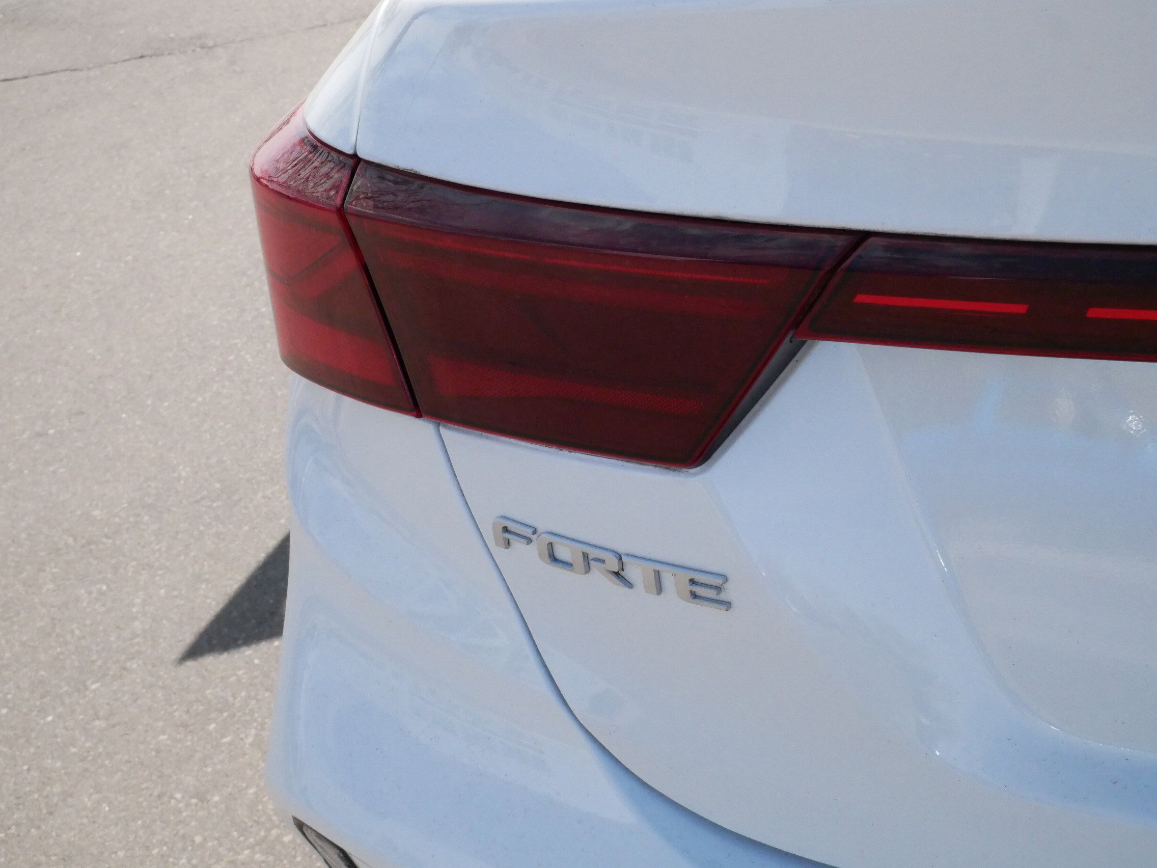 Used 2023 Kia Forte LXS FWD image 17