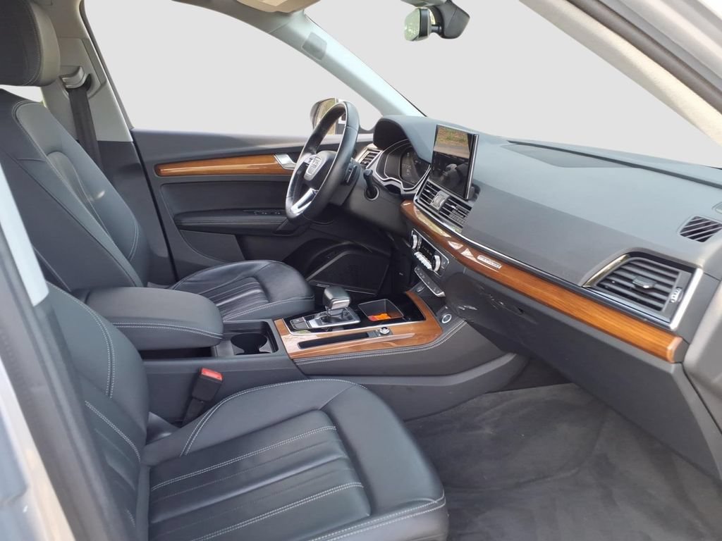 Used 2023 Audi Q5 2.0T Premium Plus AWD/4WD image 12