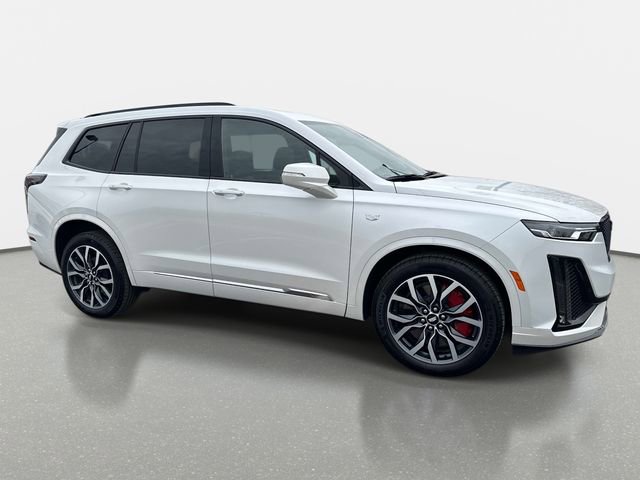 Used 2025 Cadillac XT6 Sport w/ LPO, Floor Liner Package image 8