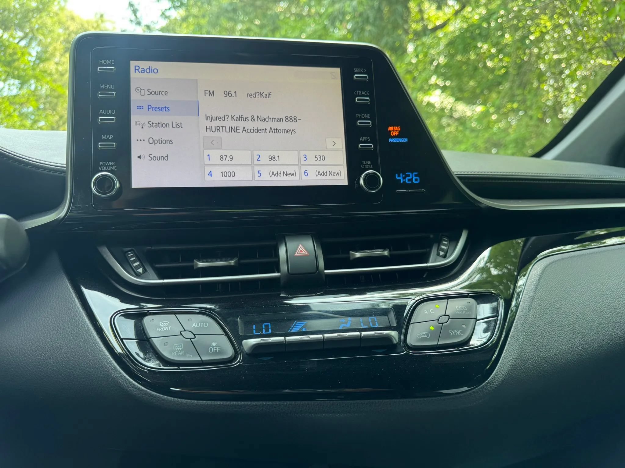 Used 2019 Toyota C-HR LE FWD image 18