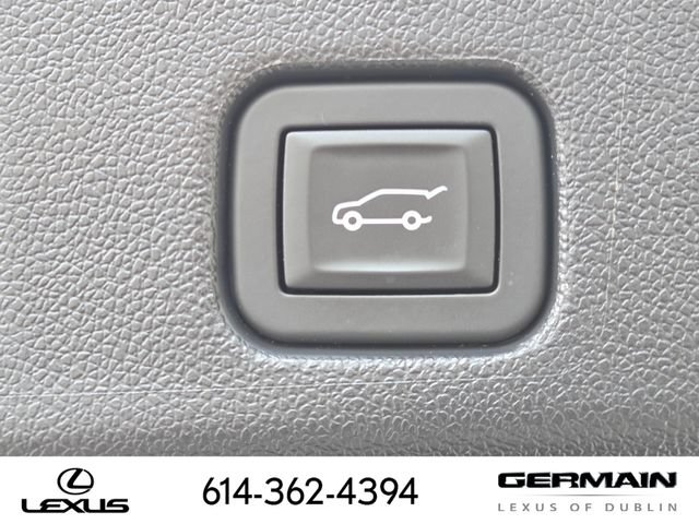 Used 2024 Chevrolet Traverse LT w/ Midnight/Sport Edition AWD/4WD image 28