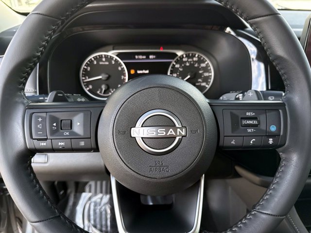 Used 2024 Nissan Pathfinder SV w/ Black Appearance Package FWD image 27