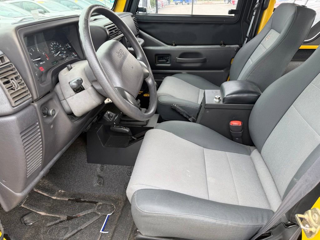 Used 2000 Jeep Wrangler SE AWD/4WD image 23