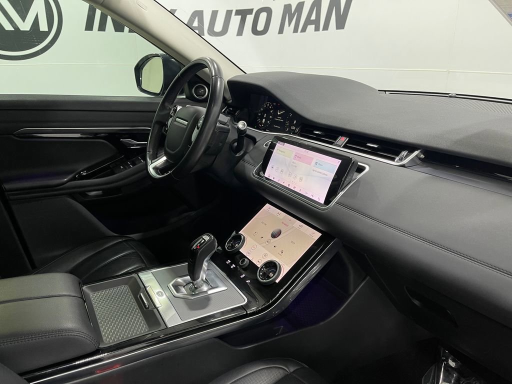 Used 2020 Land Rover Range Rover Evoque SE image 21