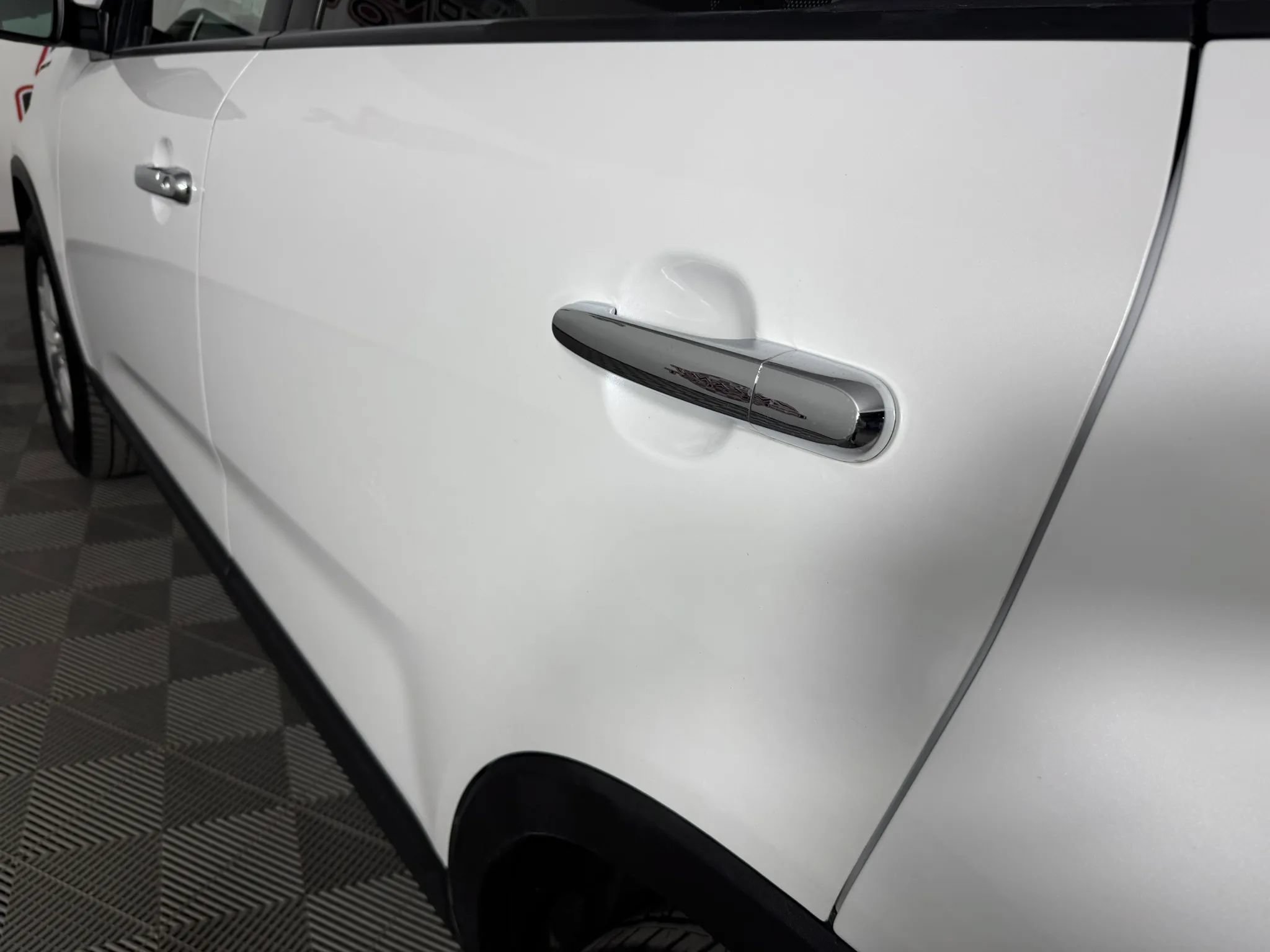 Used 2015 Kia Sorento LX FWD image 23