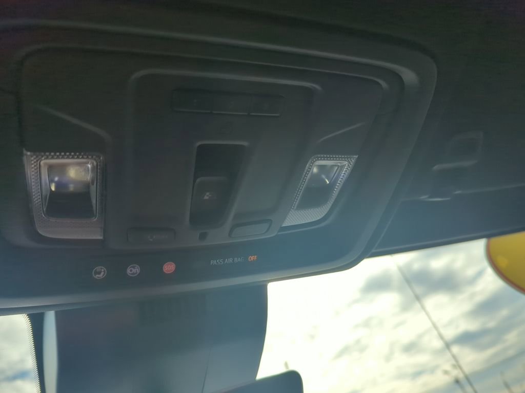 Used 2024 GMC Sierra 1500 AT4 w/ Technology Package image 57