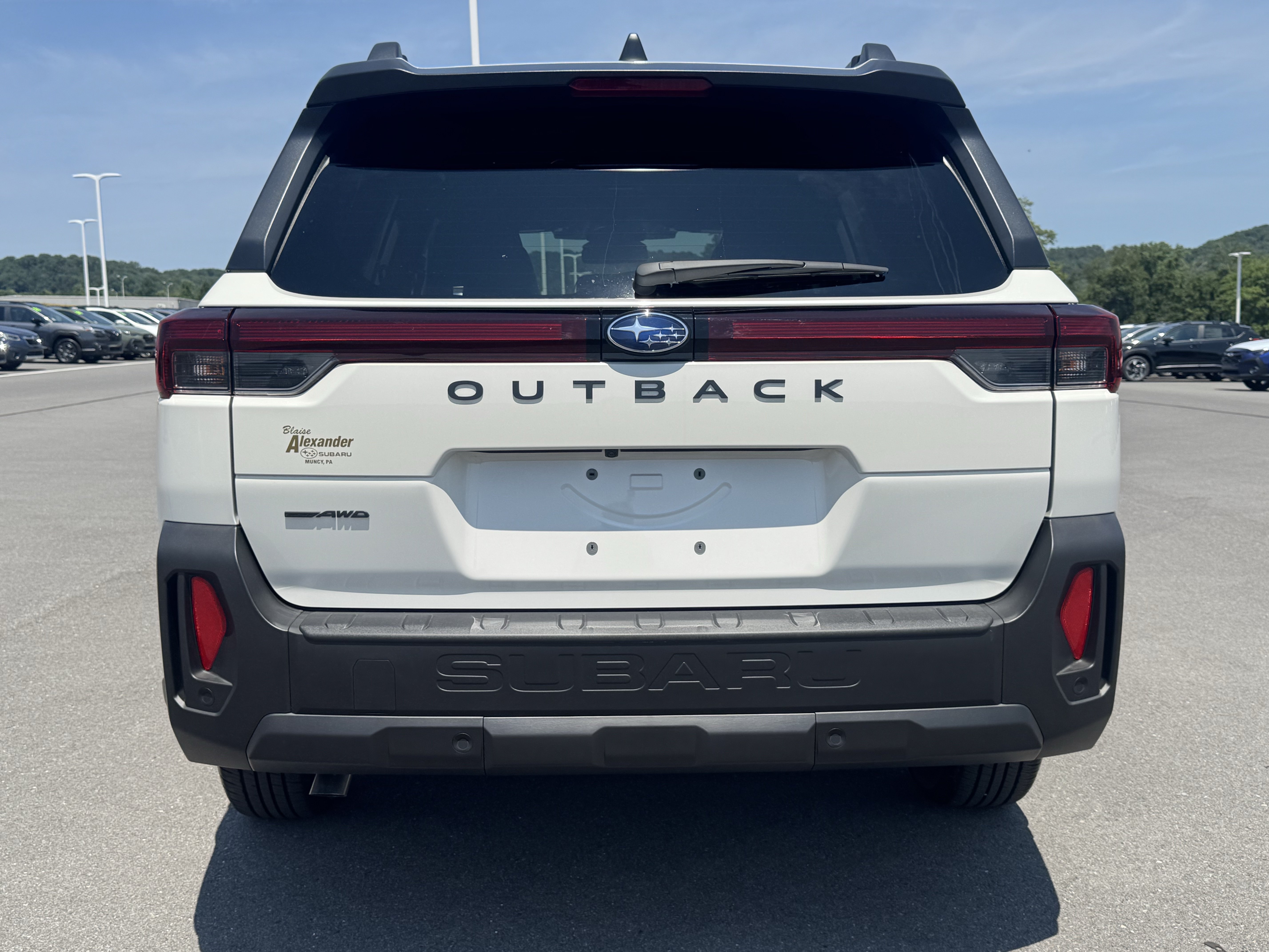 Certified 2026 Subaru Outback Premium AWD/4WD image 4