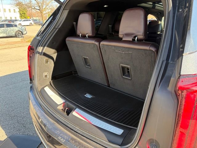 Used 2022 Cadillac XT6 Premium Luxury image 32