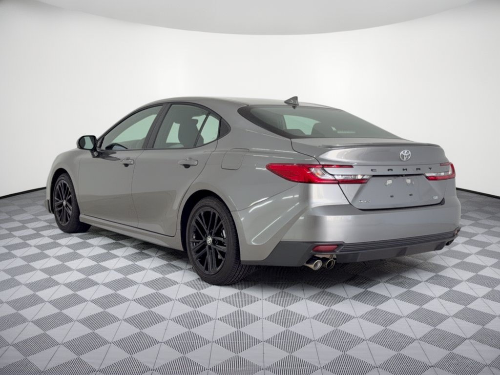 Used 2026 Toyota Camry SE w/ Convenience Package FWD image 3