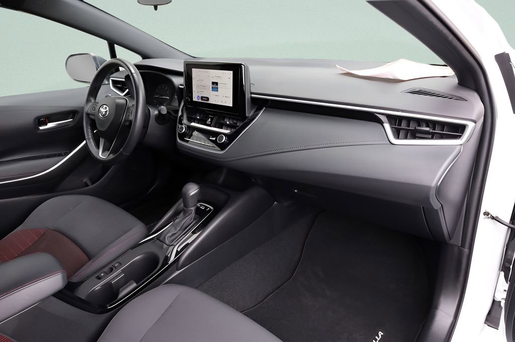 Certified 2023 Toyota Corolla SE w/ Carpet Mat Package (TMS) image 28
