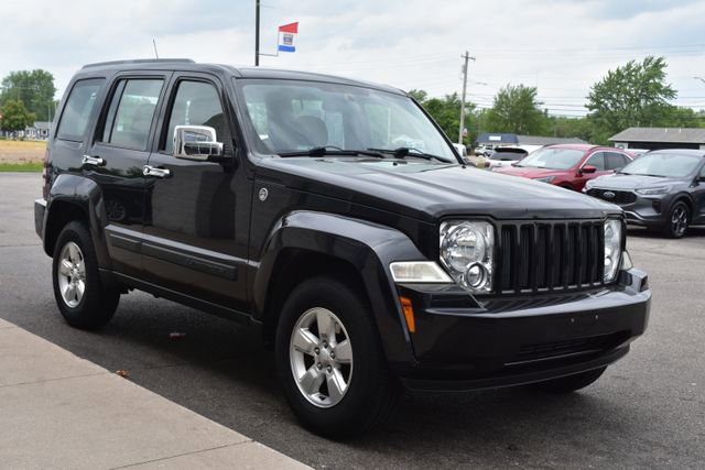 Used 2011 Jeep Liberty Sport AWD/4WD image 10