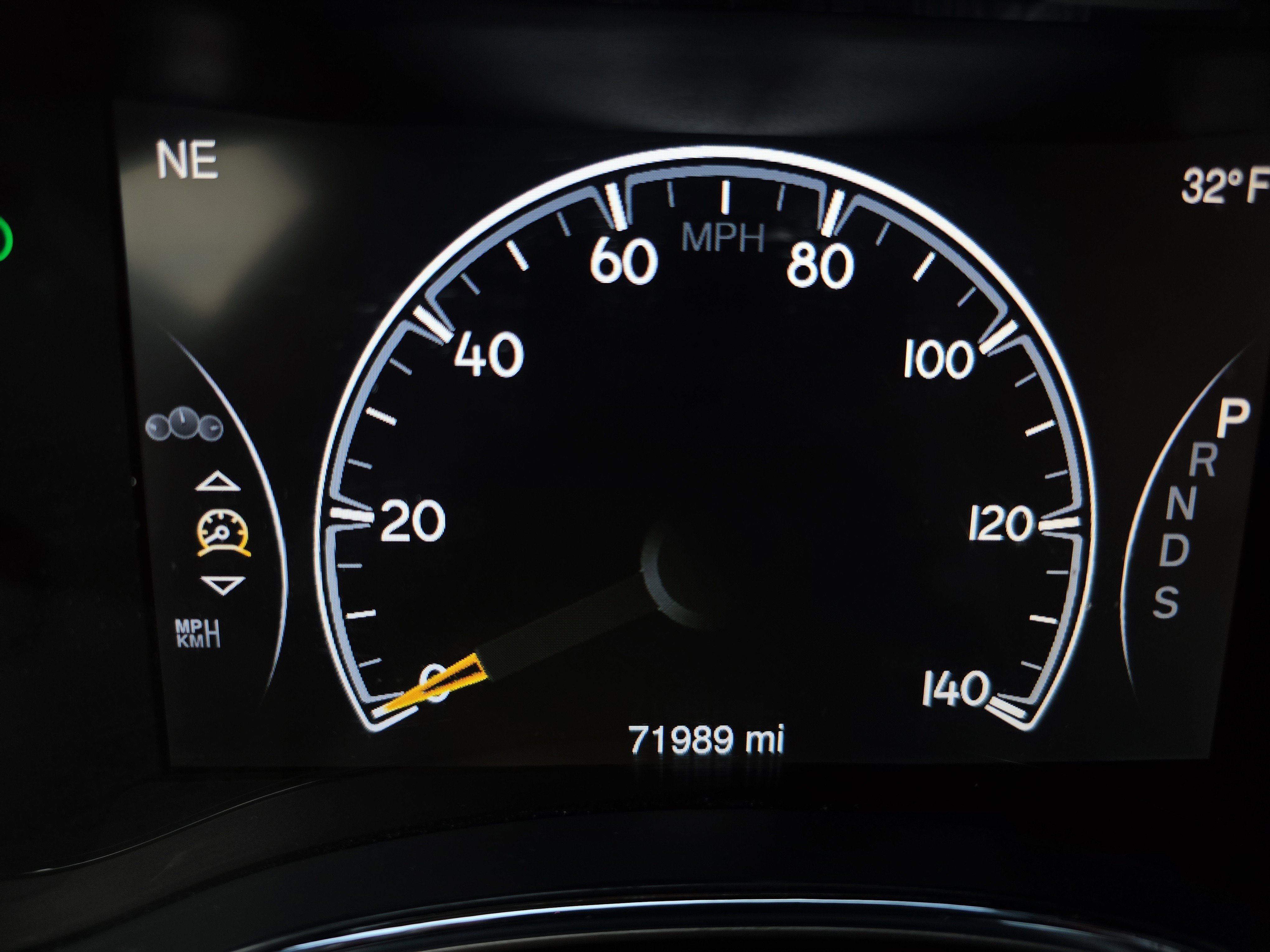 Used 2015 Jeep Grand Cherokee Limited image 24