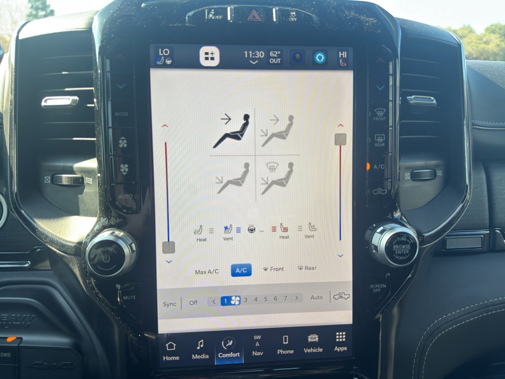 Used 2024 RAM 2500 Limited image 24