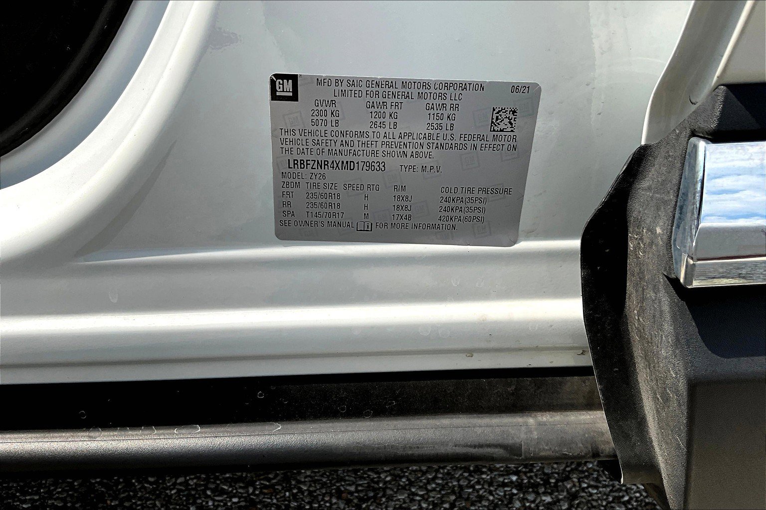 Used 2021 Buick Envision Essence image 4