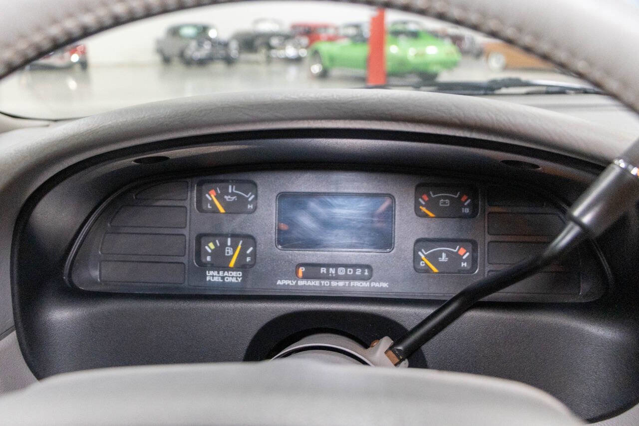 Used 1995 Chevrolet Impala SS RWD image 15