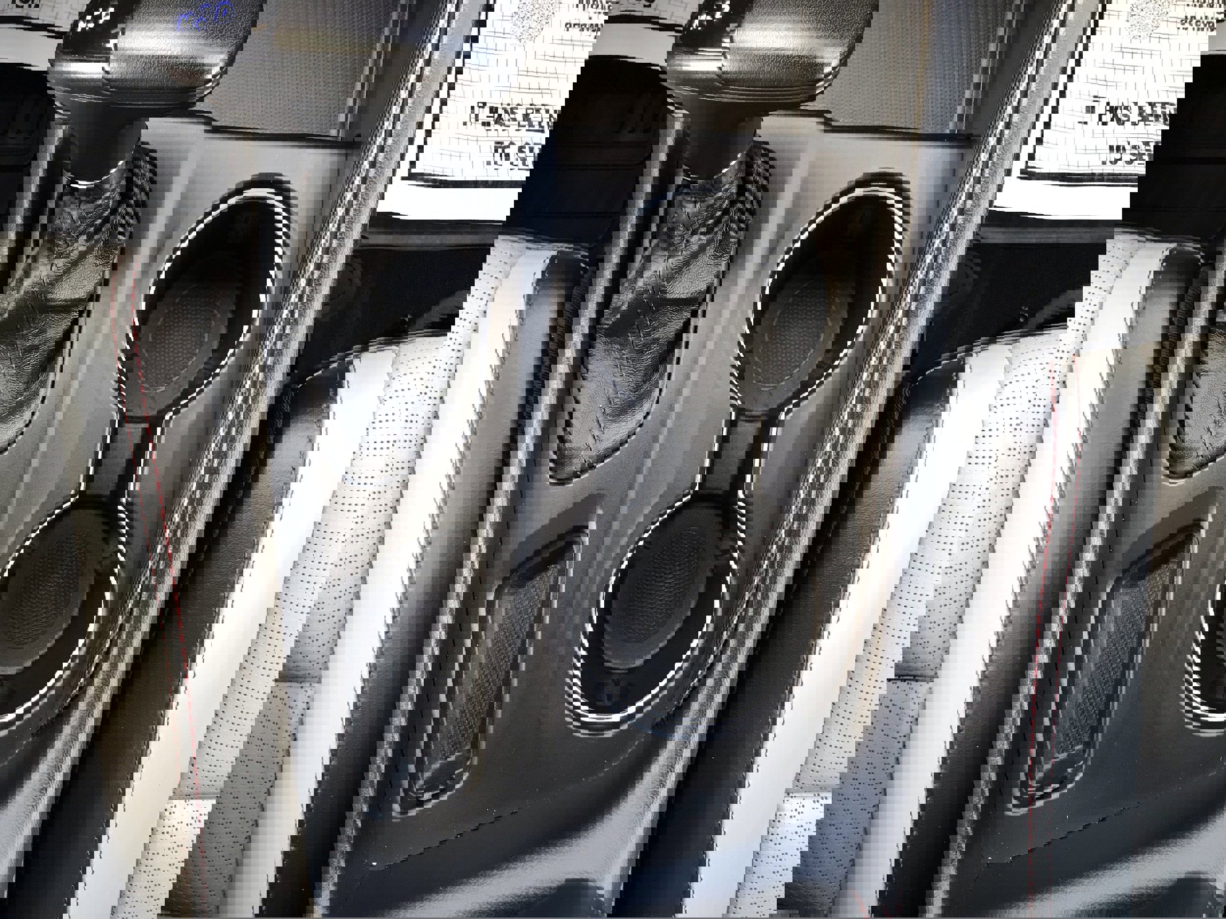 Used 2024 Dodge Durango GT image 28