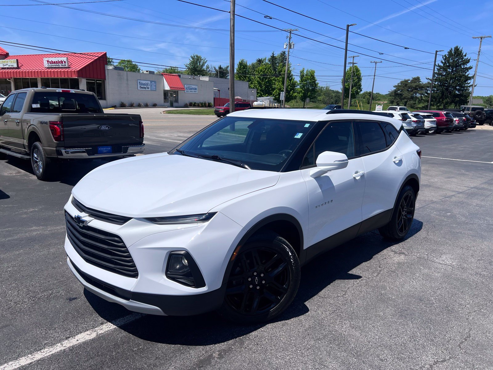 Used 2019 Chevrolet Blazer LT FWD image 13