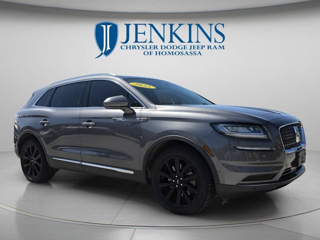 Used 2022 Lincoln Nautilus Reserve w/ Equipment Group 201A FWD image 2