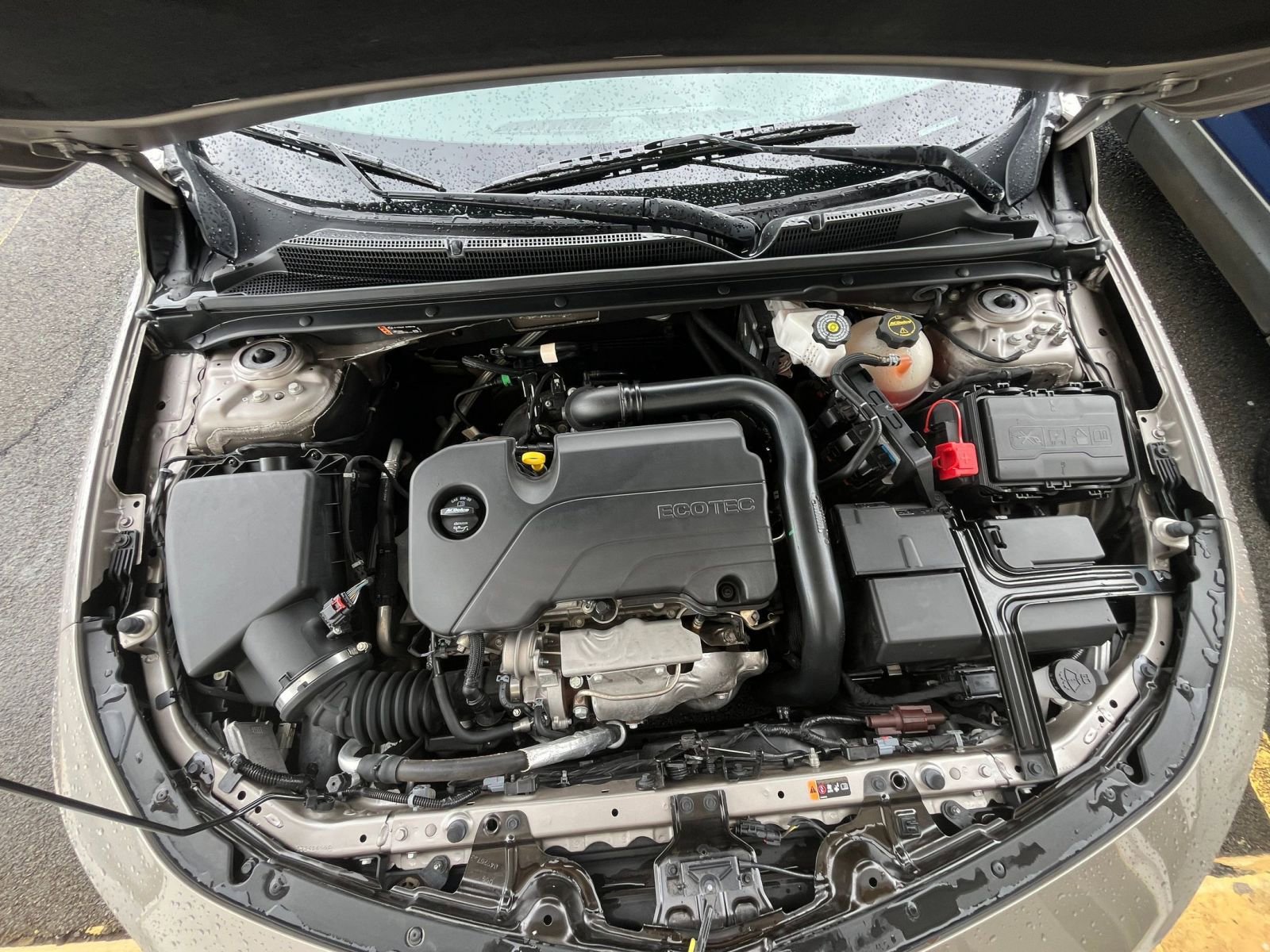 Used 2024 Chevrolet Malibu LT image 34