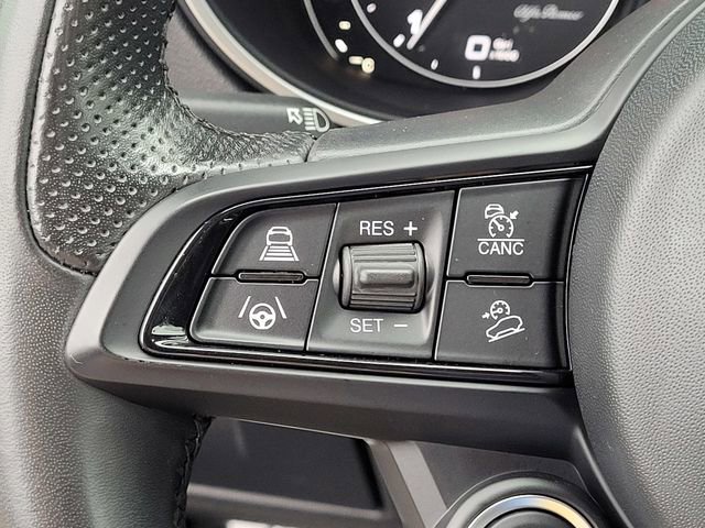 Used 2022 Alfa Romeo Stelvio Ti w/ Active Assist Plus Package image 24