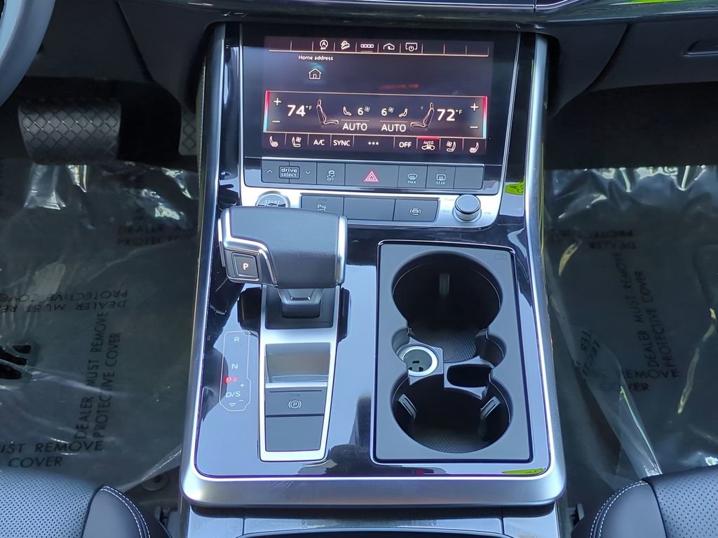 Used 2023 Audi Q8 Premium Plus image 26