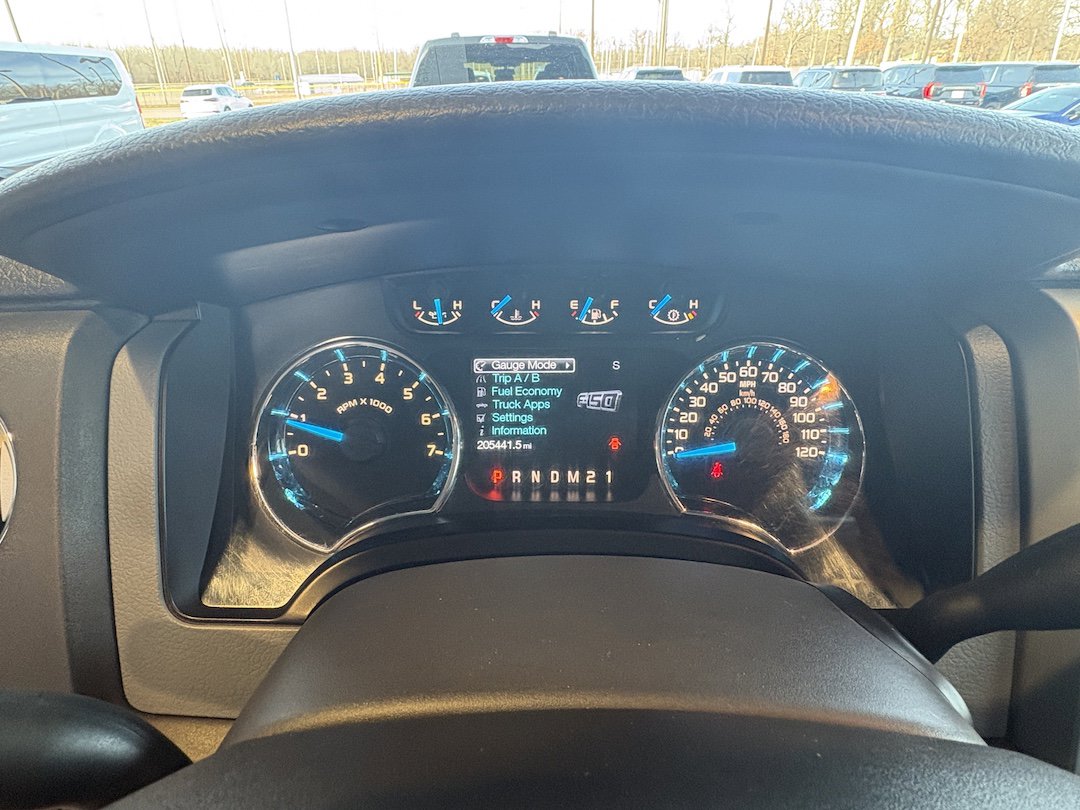 Used 2013 Ford F150 XLT w/ Luxury Equipment Group image 14