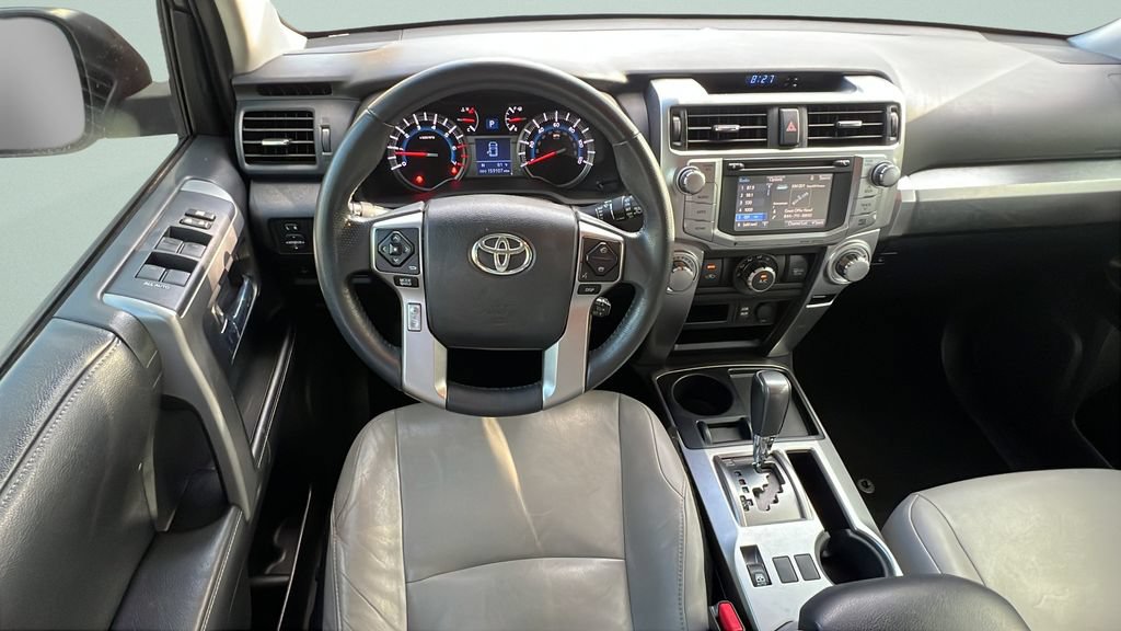 Used 2016 Toyota 4Runner SR5 RWD image 11