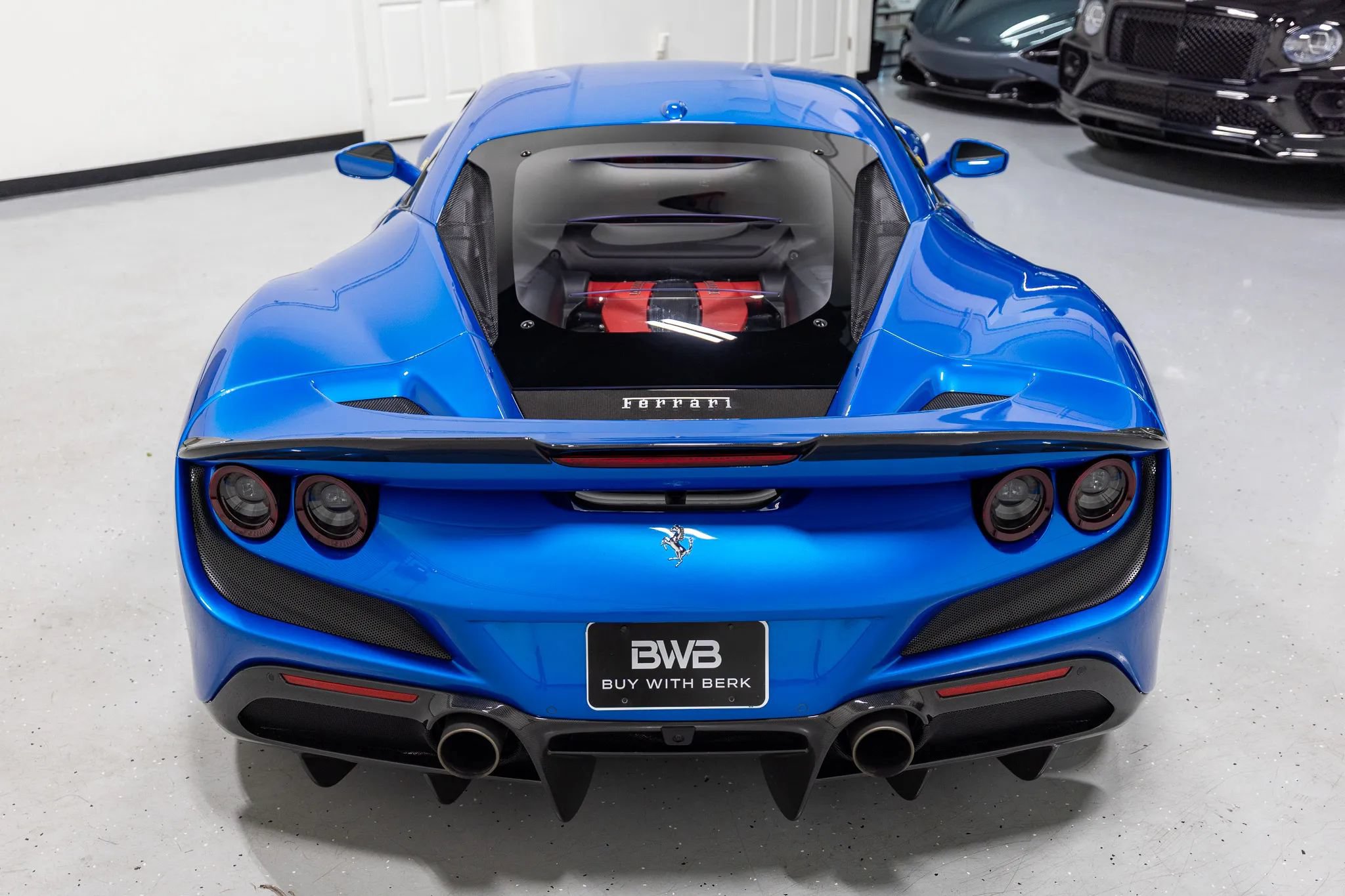 Used 2020 Ferrari F8 Tributo RWD image 18