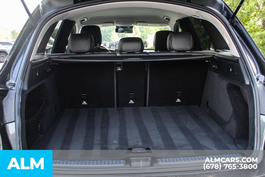 Used 2021 Mercedes-Benz GLC 300 4MATIC w/ Premium Package image 21