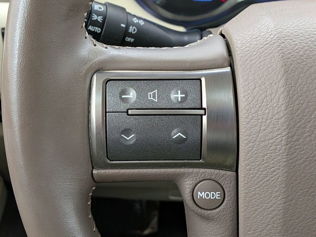 Used 2015 Lexus GX 460 w/ Premium Package image 19